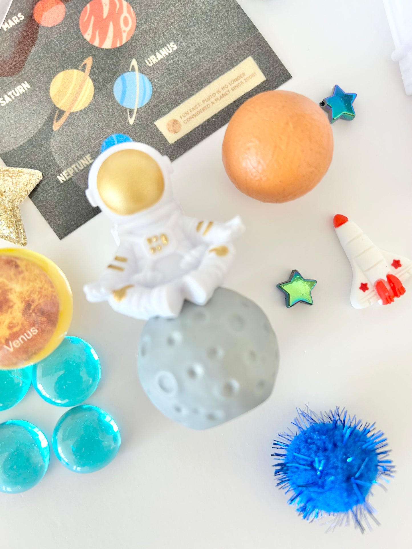 LOVE YOU TO THE MOON AND BACK PLAY KIT