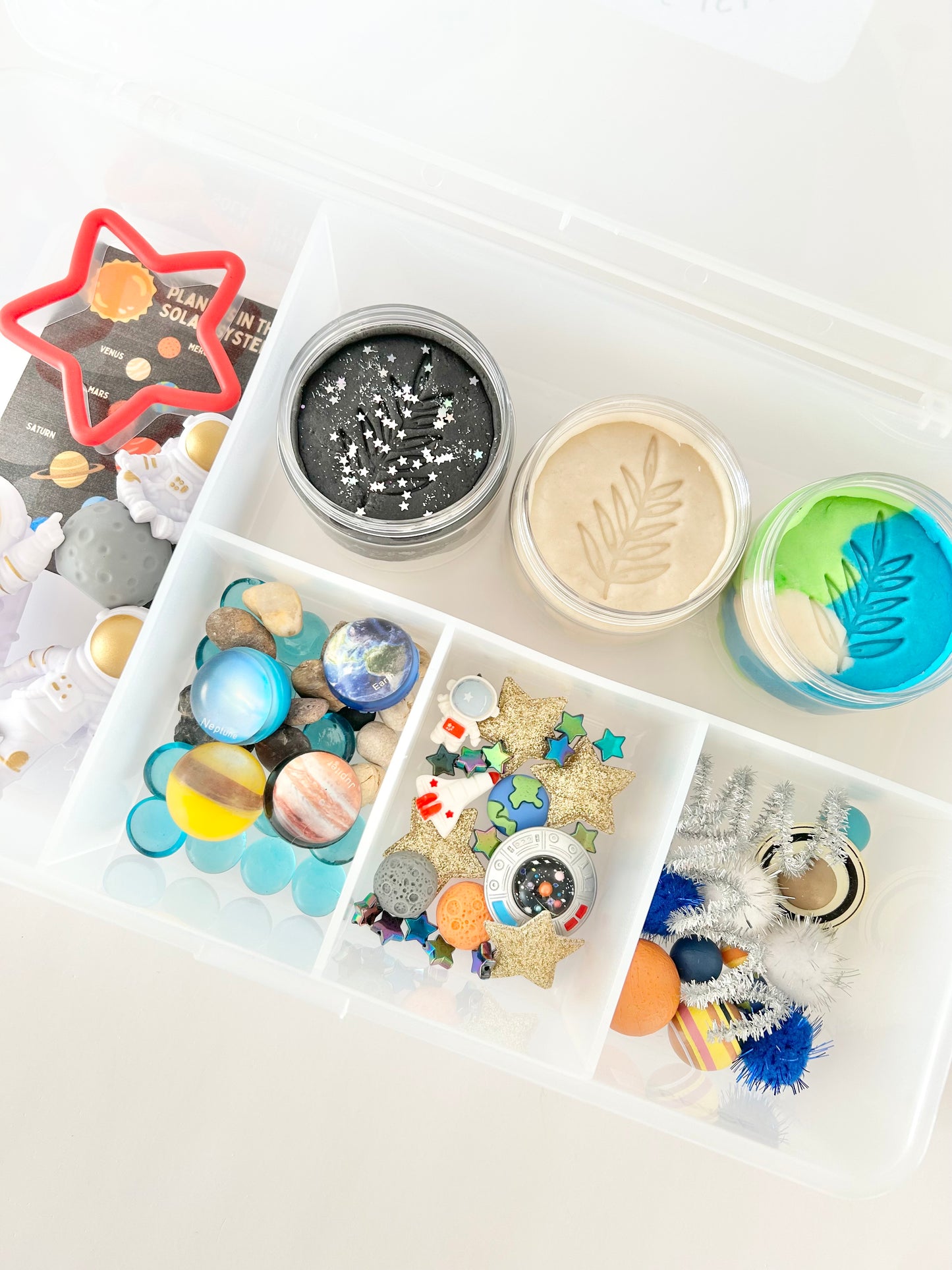 LOVE YOU TO THE MOON AND BACK PLAY KIT